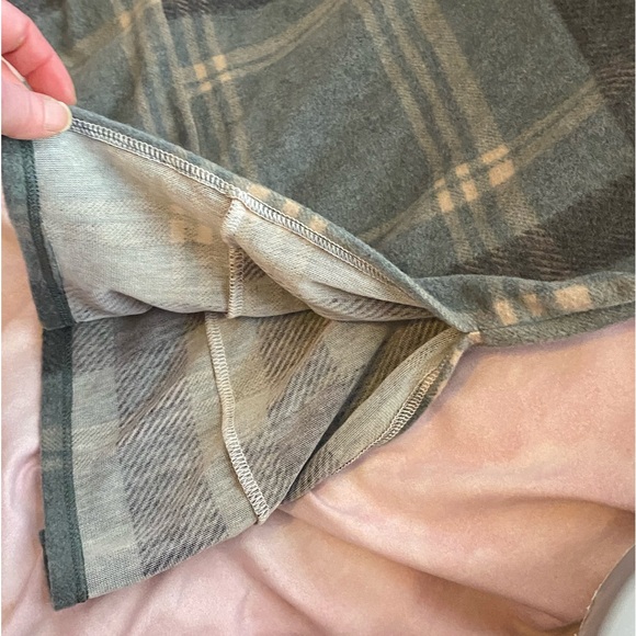 Fuzzy Poncho Top Plaid Dolman Sleeve Slouchy Fit With Cowl Neck and Side Split - Picture 8 of 10